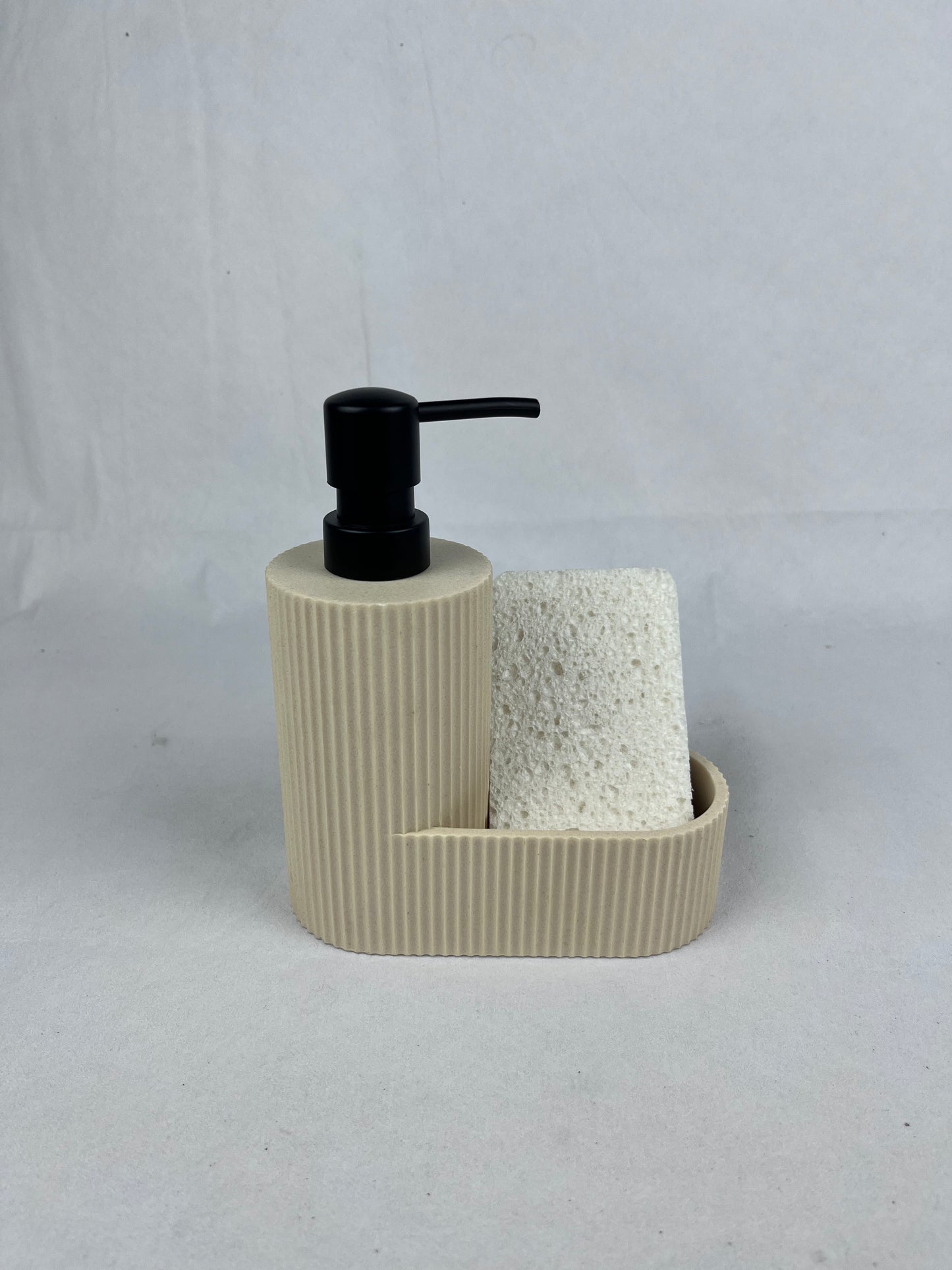 Liquid-Solid Symbiosis | Self-Cleaning Resin Brush Handle Oil Bottle Set*