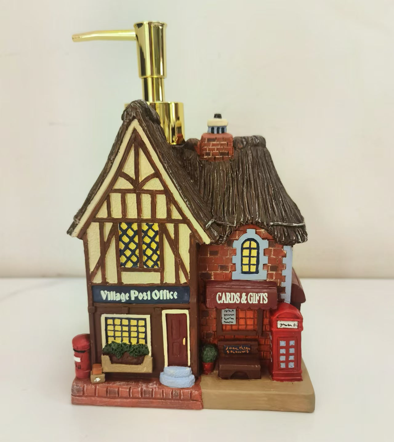 Gingerbread Fairytale Town】Christmas Limited Edition Funny House Lotion Bottle