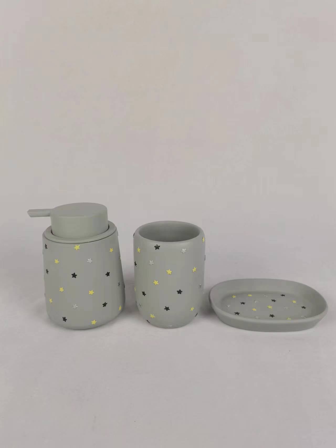 Fantasy Star Group Children's Lotion Bottle】Safe and interesting design, little star with bath time.