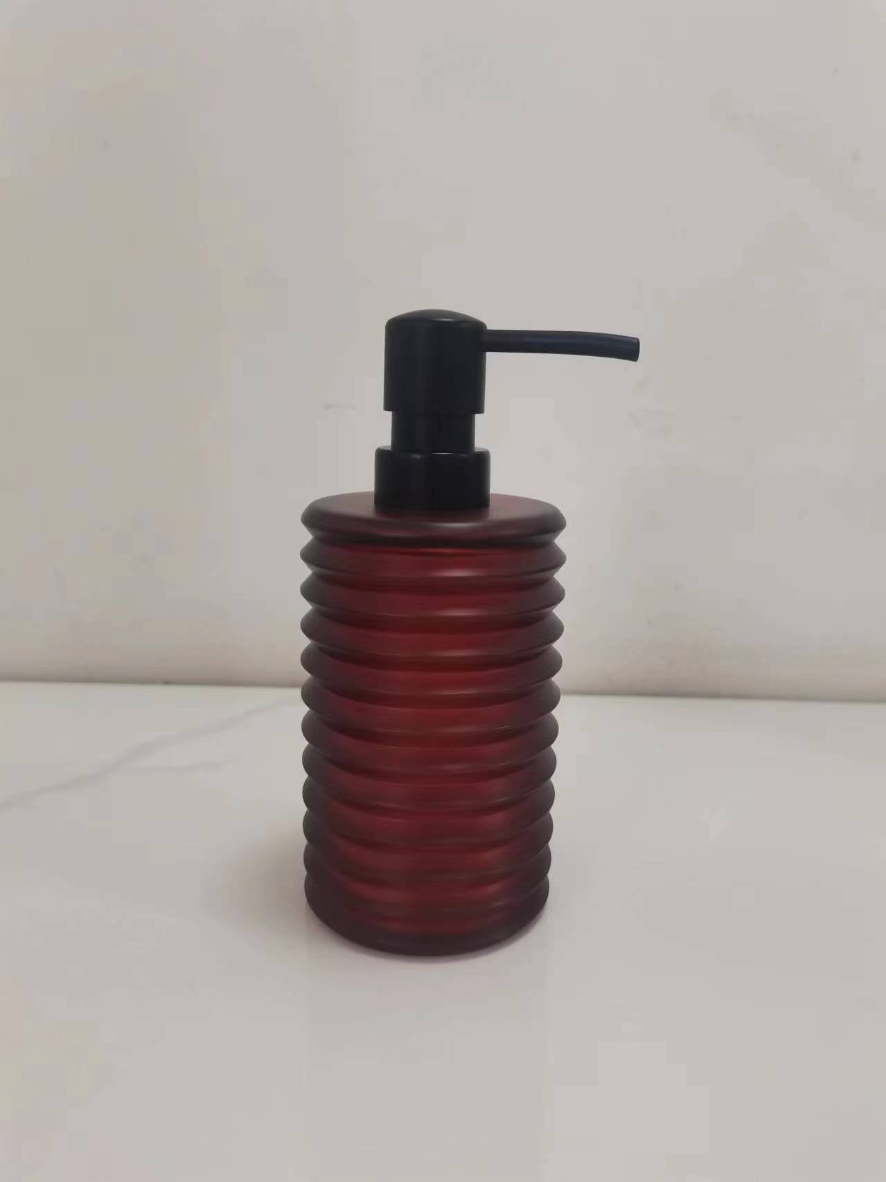 Color Translucent Resin Lotion Bottle - Three-dimensional circular design of the bottle, interpretation of dynamic aesthetics