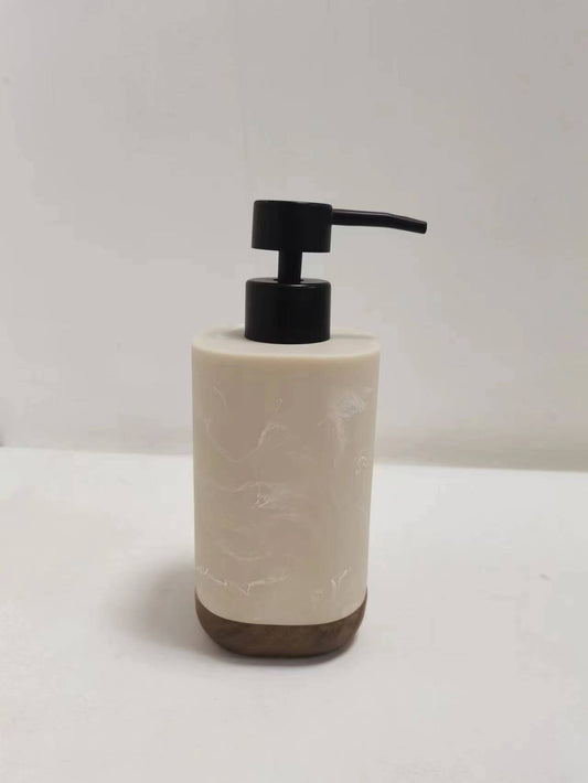 “Colorful Go” Resin Color Block Lotion Bottle|Luxurious texture × Eco-friendly design to brighten up your skincare rituals.