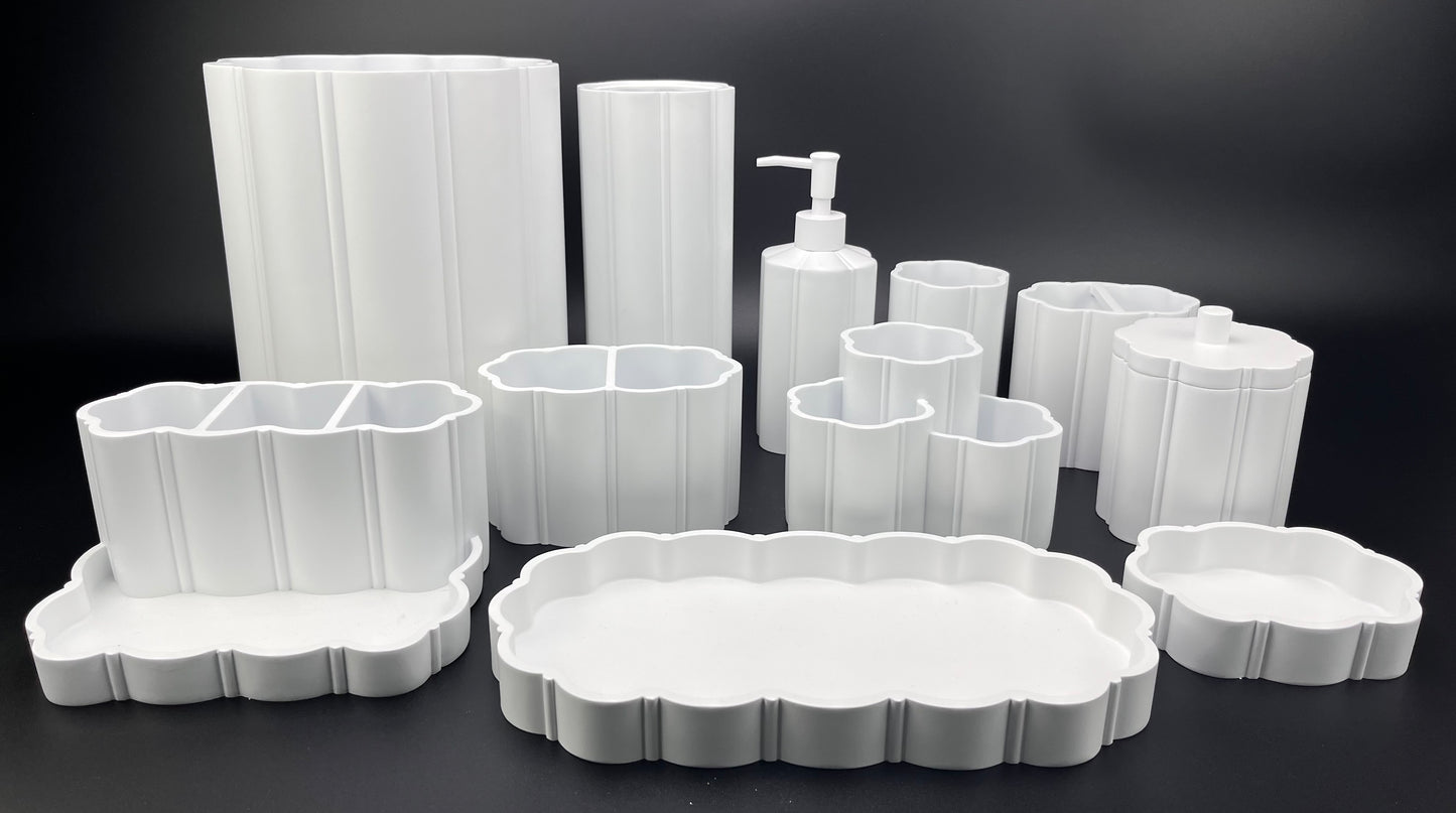 White Rose Family Pieces Gift Set】Petal Embossed Pure White Bathroom Set Ritual of Three Generations in One House