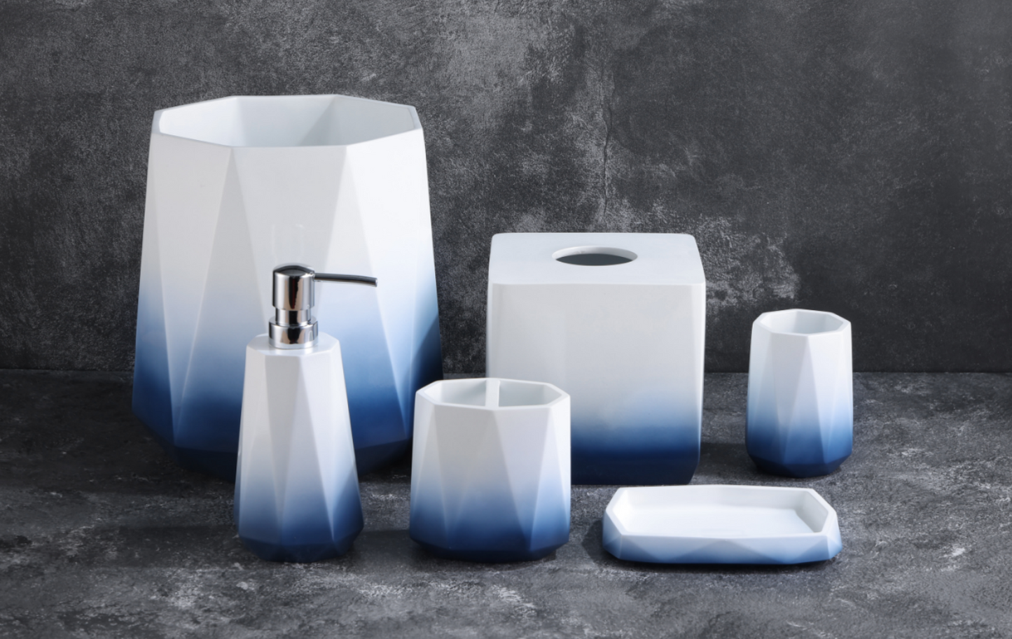 “Bikkai Yunsa” Glacier Patterned Resin Bathroom 6 Pieces Set｜