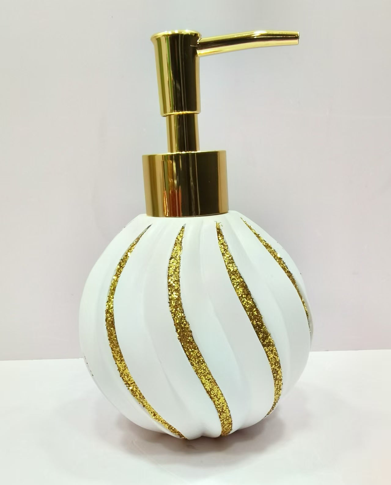 Snowy Night Gift】Christmas Limited Edition Gilded Fairy Tale Lotion Bottle