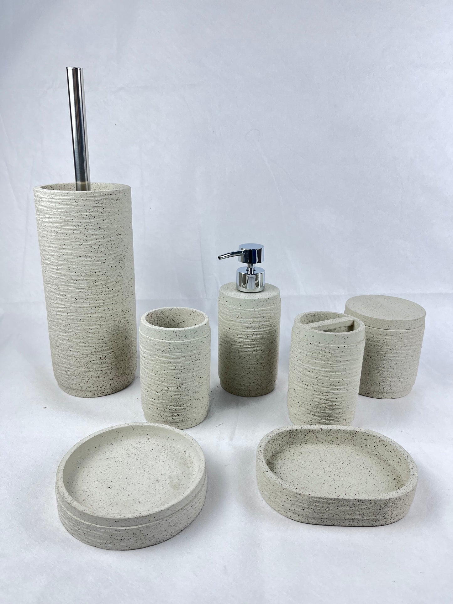 Minimalist Freshwater Clay Bathroom Set