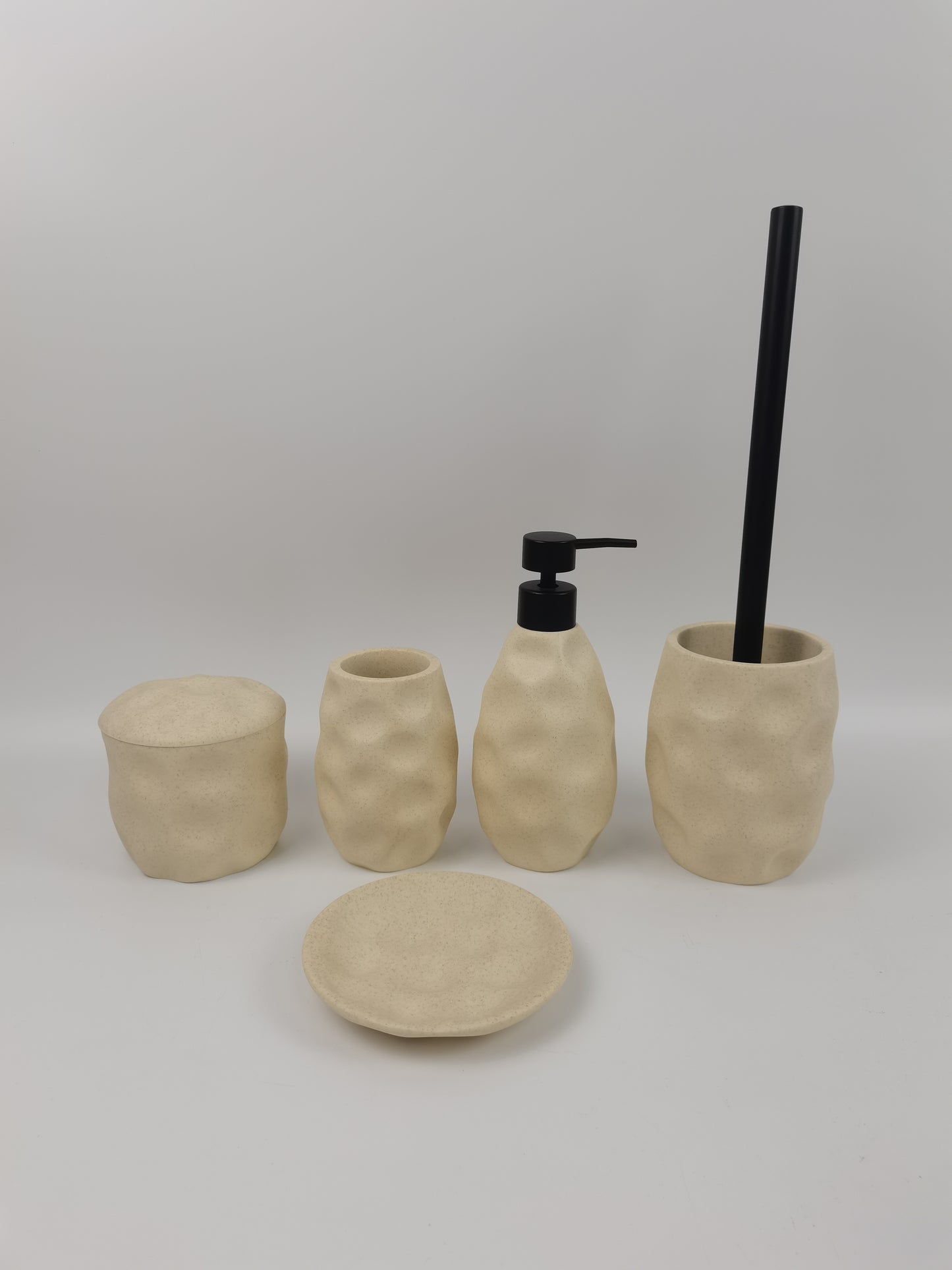 “Meteorite Secret - Rough Feeling Resin Bathroom 4 Piece Set - Tactile Department of Spatial Art”