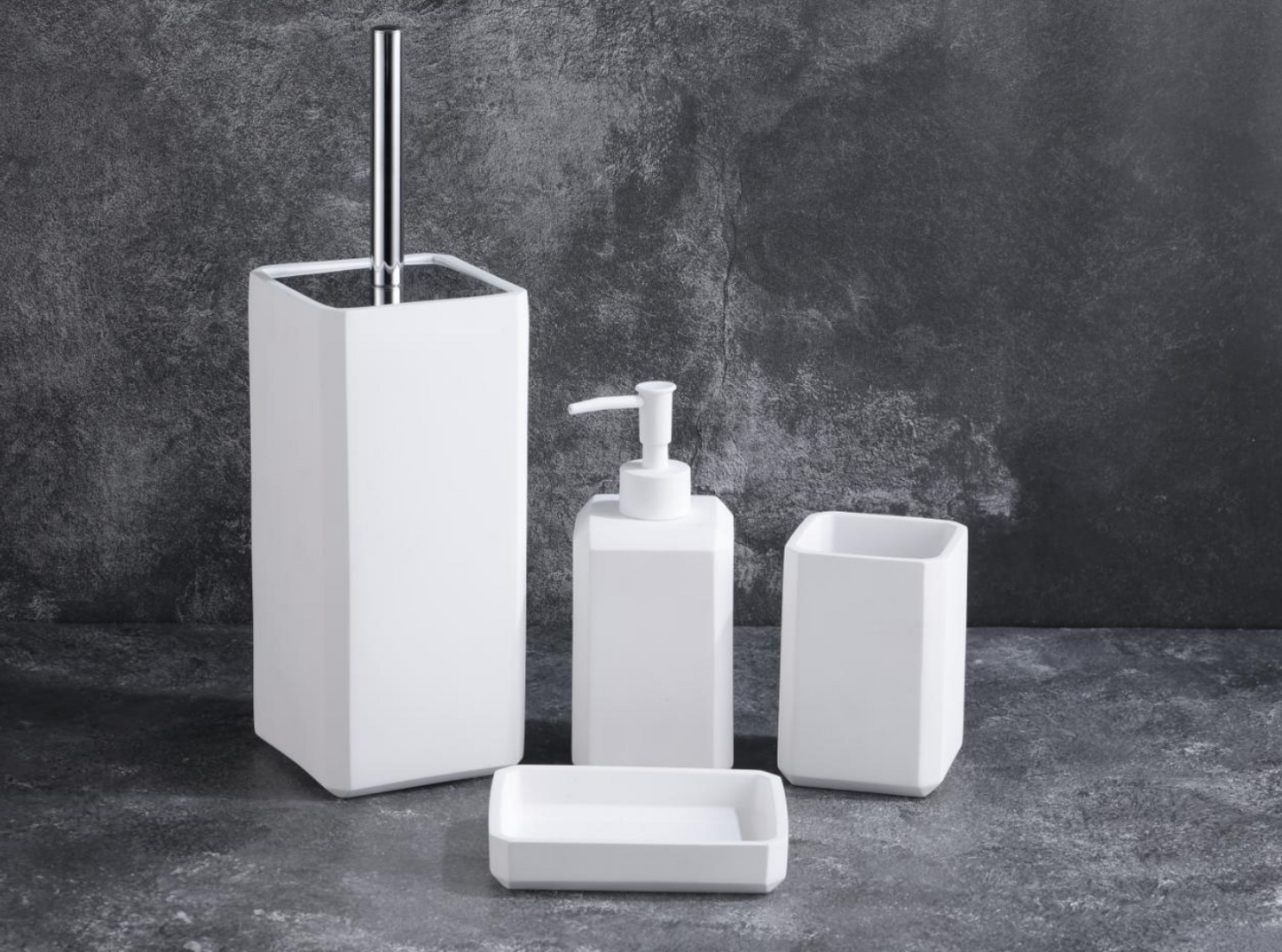 Snow Layers - Cold Construction | Minimalist Ribbed White Lacquer Resin Bathroom Set